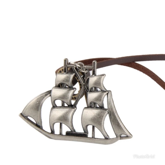 Necklace & Pendants Creative Sailing Ship Boat - Picture 7 of 7